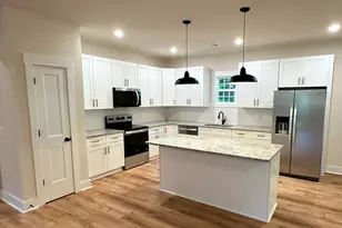 253 Stonebrook Pl, Lavonia, GA 30553 - Photo 5