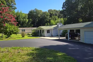 1312 Fairview School Rd, Demorest, GA 30535 - Photo 1