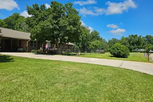 700 Brookwood Dr, Thomaston, GA 30286 - Photo 3