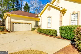 612 Redbud Ln, Stockbridge, GA 30281 - Photo 5