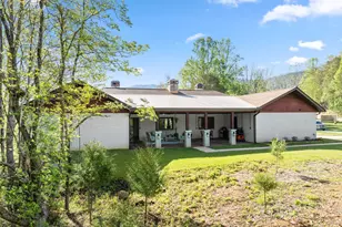 153 Trackrock Gap Rd, Blairsville, GA 30512 - Photo 5