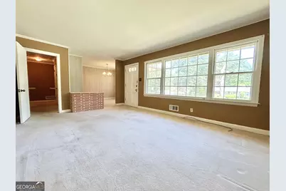 1306 Greenview Drive, Griffin, GA 30224 - Photo 3