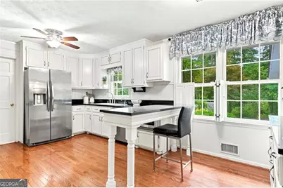11555 Northgate Way, Roswell, GA 30075 - Photo 13