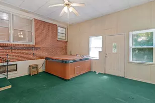 895 Laurel St, Forest Park, GA 30297 - Photo 17