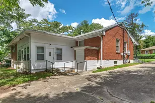 895 Laurel St, Forest Park, GA 30297 - Photo 25