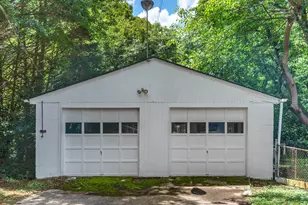 895 Laurel St, Forest Park, GA 30297 - Photo 23
