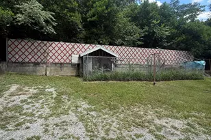 639 Short St E, Macon, GA 31217 - Photo 9