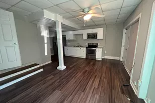 300 Forrest Ave, Gainesville, GA 30501 - Photo 3