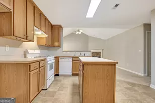 289 Baldwin Ct, Newnan, GA 30263 - Photo 33