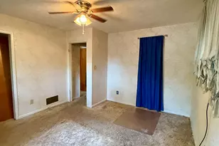 8318 Magnolia Dr, Jonesboro, GA 30238 - Photo 9