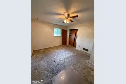 8318 Magnolia Drive, Jonesboro, GA 30238 - Photo 15