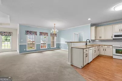 155 Biltmore Drive, Fayetteville, GA 30214 - Photo 7