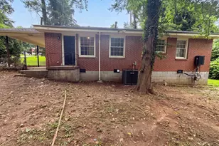 856 Glenway Dr, East Point, GA 30344 - Photo 5