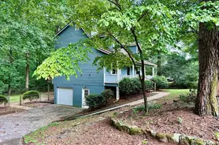 197 Rock Garden Terrace N W, Marietta, GA 30064 - Photo 3