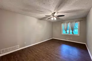 197 Rock Garden Terrace N W, Marietta, GA 30064 - Photo 17