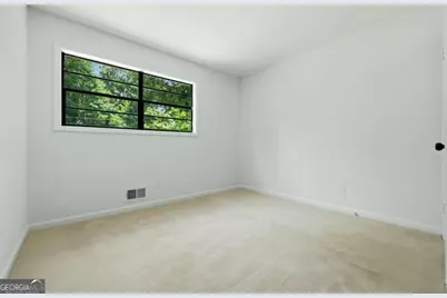 411 Hunters Lane, Woodstock, GA 30189 - Photo 13