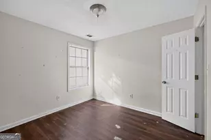 7117 Ravenwood Ln, Lithonia, GA 30038 - Photo 9