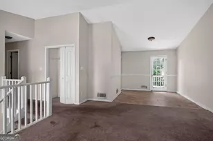 6409 Eastbriar Dr, Lithonia, GA 30058 - Photo 7