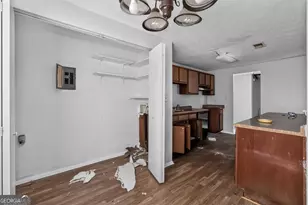 5356 Kristian Ct, Stone Mountain, GA 30088 - Photo 13