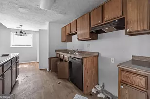 5356 Kristian Ct, Stone Mountain, GA 30088 - Photo 11
