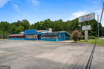 301 Commerce Avenue, Lagrange, GA 30241 - Photo 1