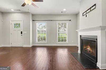 898 Westmoreland Circle NW, Atlanta, GA 30318 - Photo 5