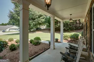 5 Renwick Dr, Senoia, GA 30276 - Photo 3