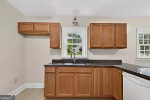 664 Bieze St, Griffin, GA 30224 - Photo 17