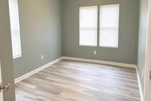 2001 Lois Pl NW, Atlanta, GA 30318 - Photo 19