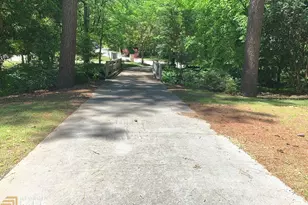 1019 Crane Rd NE, Atlanta, GA 30324 - Photo 33