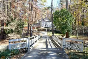1019 Crane Rd NE, Atlanta, GA 30324 - Photo 3
