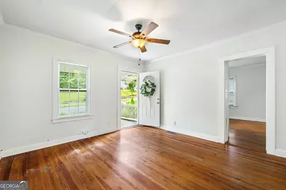 1849 Grove Avenue, East Point, GA 30344 - Photo 5
