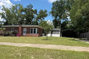 10 W Graham St, McRae-Helena, GA 31055 - Photo 1