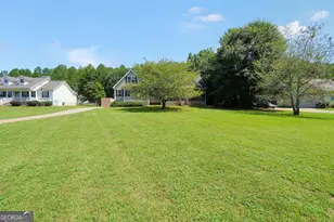 1128 Meadowview Dr, Jackson, GA 30233 - Photo 41