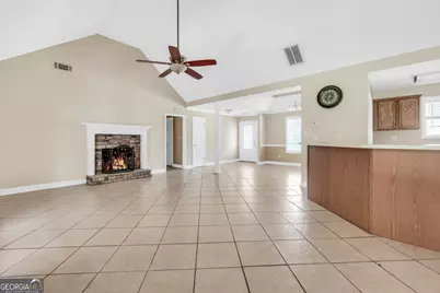 1128 Meadowview Drive, Jackson, GA 30233 - Photo 13