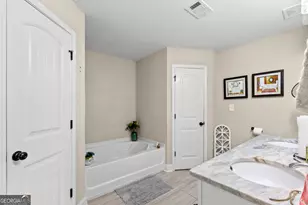 140 Sourwood Ln, Warner Robins, GA 31093 - Photo 5