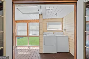 176 Midland St, Williamson, GA 30292 - Photo 21