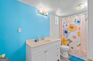 176 Midland St, Williamson, GA 30292 - Photo 33