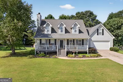 481 Lisa Circle, Winder, GA 30680 - Photo 1