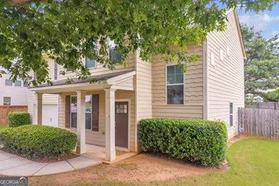 747 Hancock Place, Braselton, GA 30517 - Photo 3