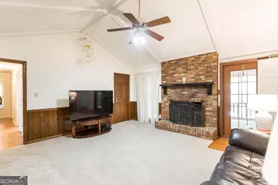 1093 Underwood Drive, Macon, GA 31210 - Photo 11