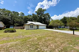 103 Colony Pines Dr, Kingsland, GA 31548 - Photo 1