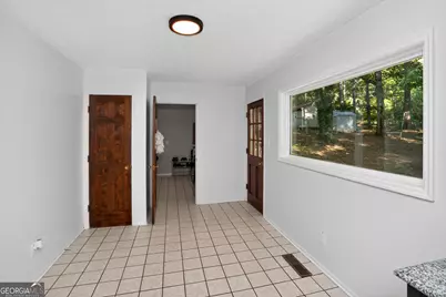 662 Highway 18 W, Barnesville, GA 30204 - Photo 13