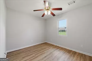 208 Sun Valley Dr, Warner Robins, GA 31093 - Photo 11