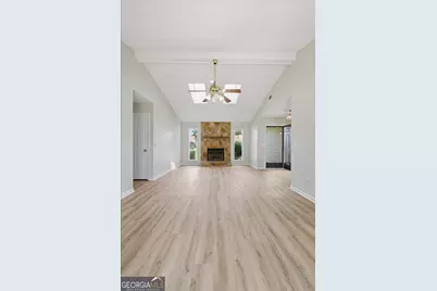 208 Sun Valley Drive, Warner Robins, GA 31093 - Photo 3