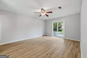 208 Sun Valley Dr, Warner Robins, GA 31093 - Photo 13