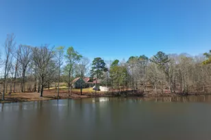 135 Fischer Spur Rd, Newnan, GA 30265 - Photo 1