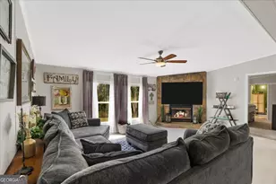 237 Poplar Dr, Chatsworth, GA 30705 - Photo 13
