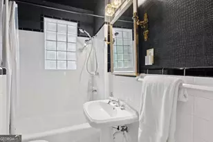 12 Arc Way NE, Atlanta, GA 30305 - Photo 25