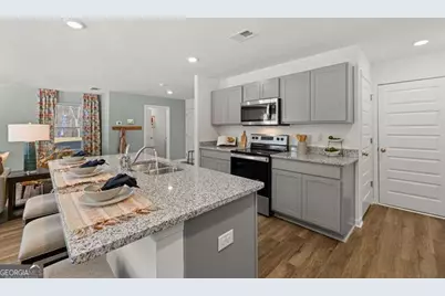 284 Coastal Drive, Statham, GA 30666 - Photo 3